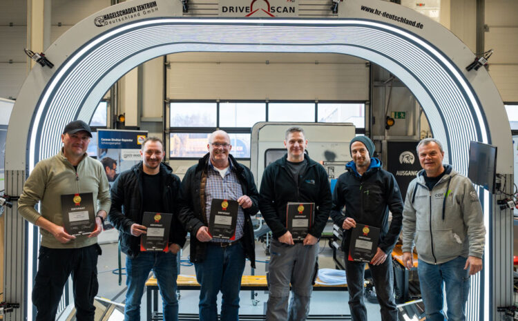  So sehen glückliche Absolventen aus